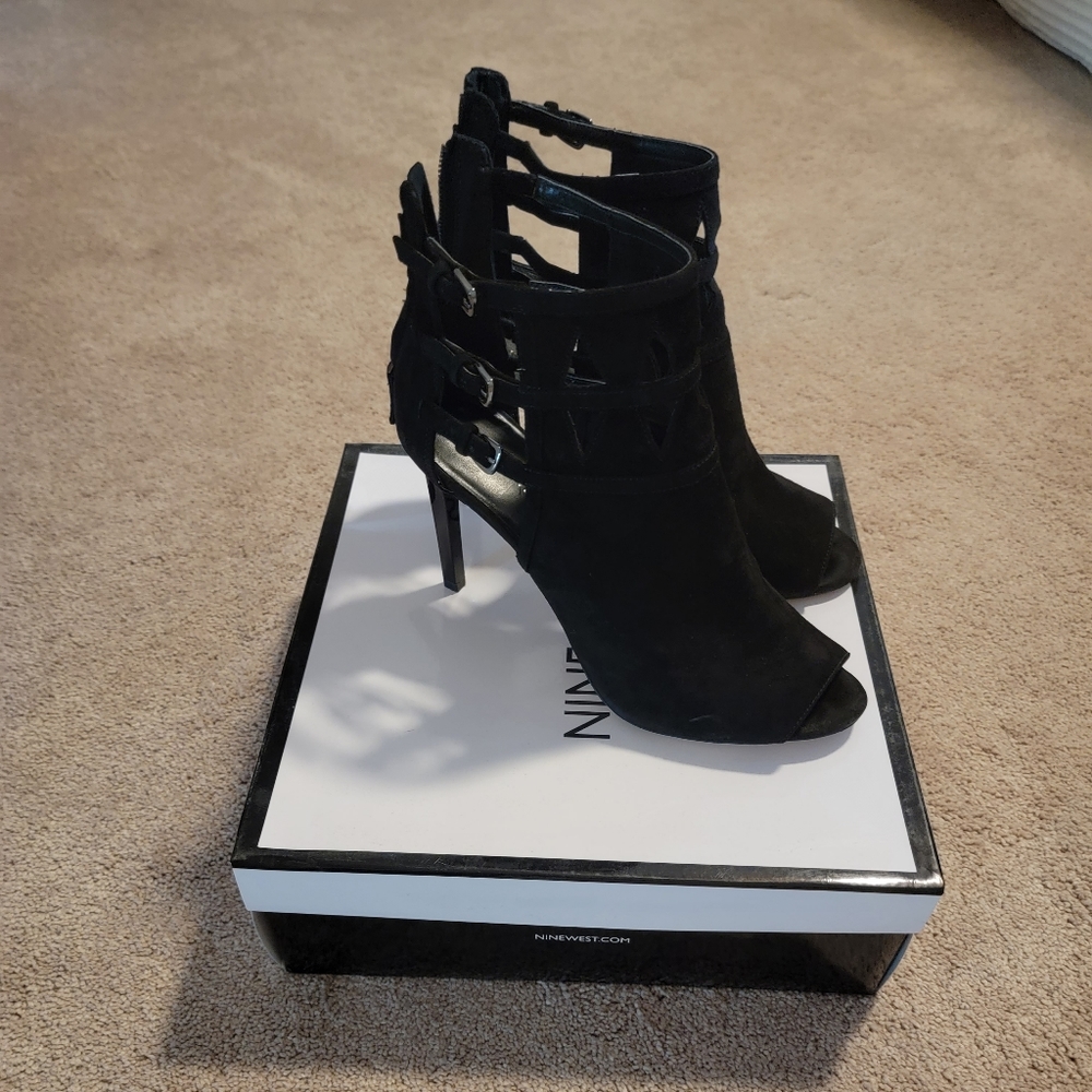 Nine West Black Leather Booties